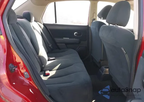 2010 Nissan Versa 1.8S z USA, uszkodzony, nr VIN 3N1BC1AP3AL413829